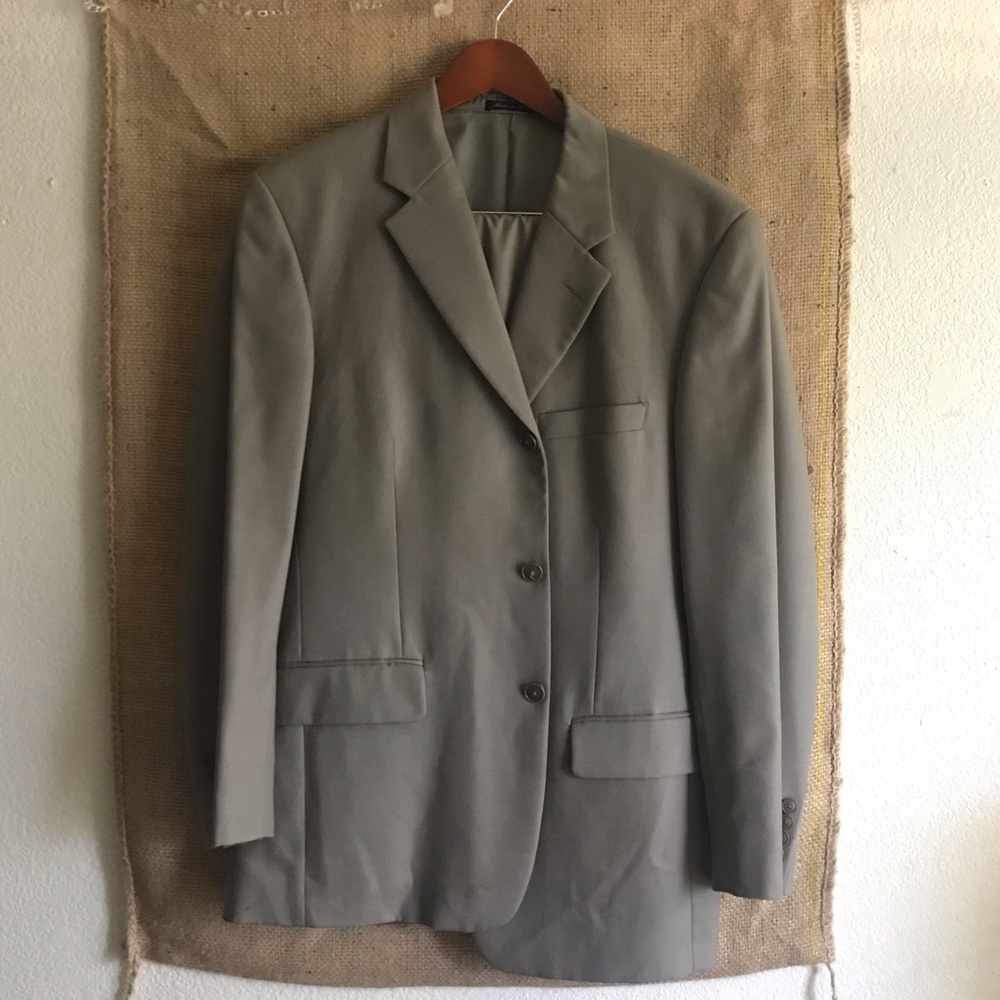 ALFANI Wool and Cashmere Full Suit